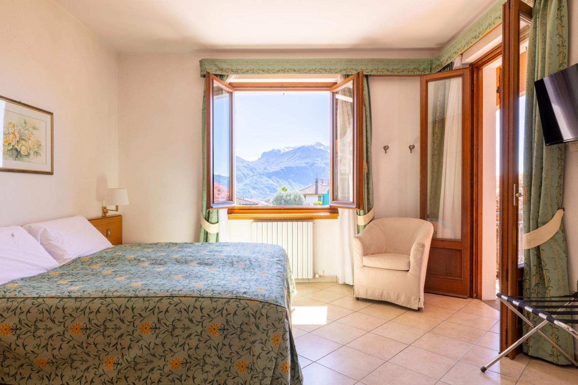 Royal Hotel 3*